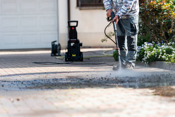 Professional Pressure Washing in Alturas, FL